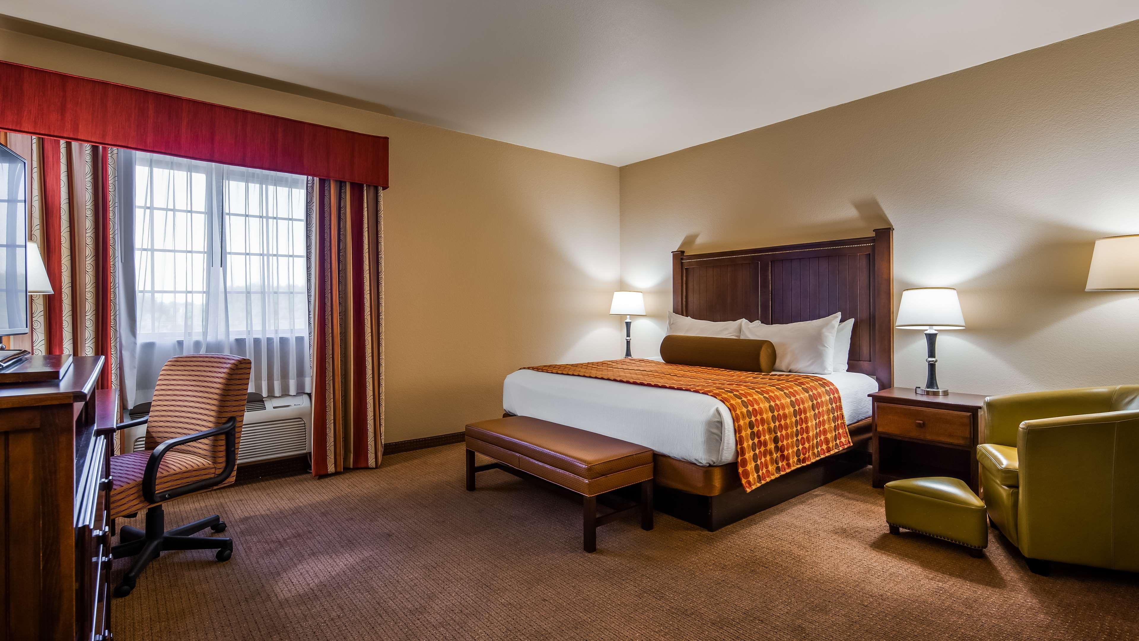 Best Western Plus Cimarron Hotel & Suites Стилуотер Экстерьер фото