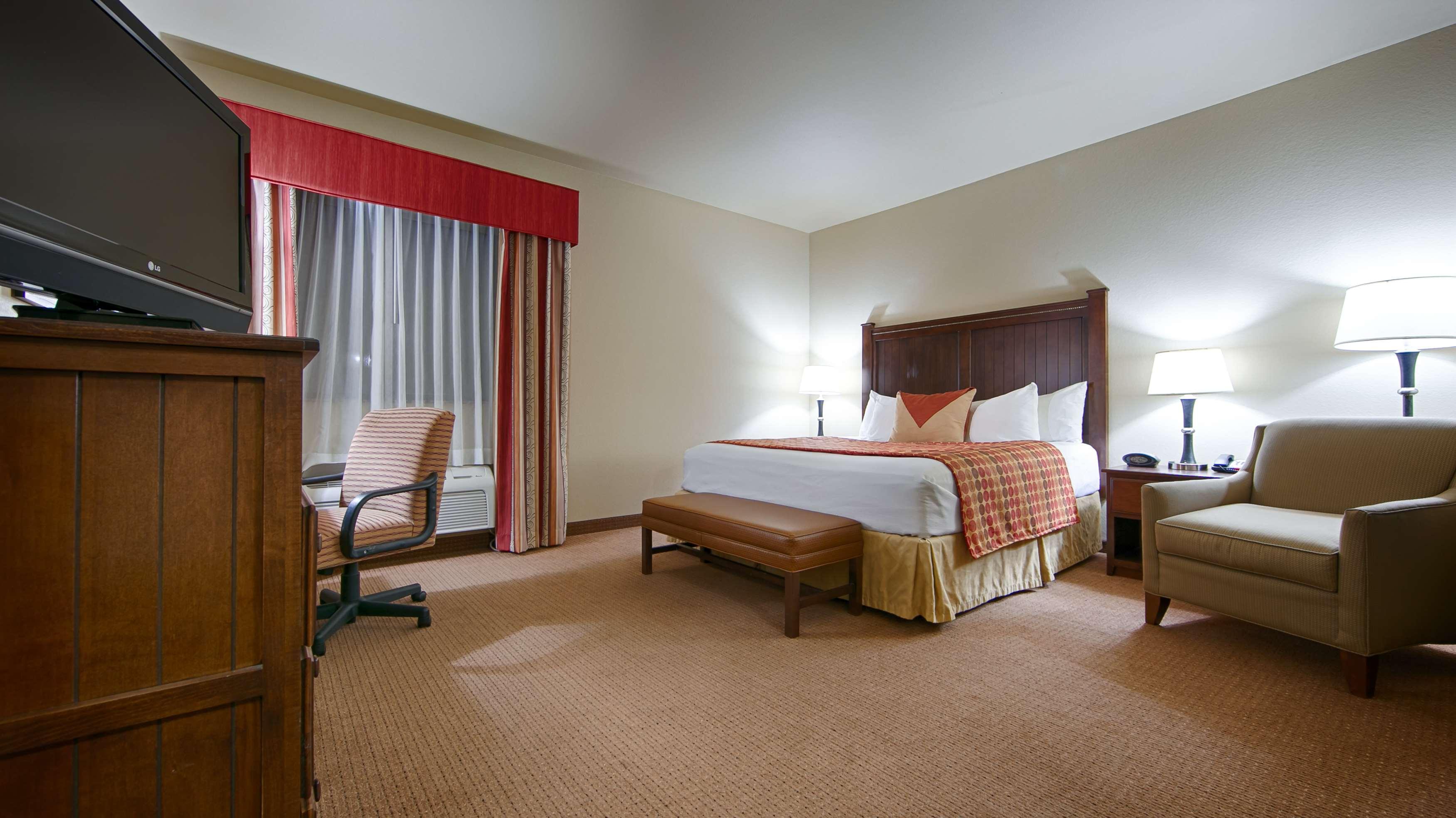 Best Western Plus Cimarron Hotel & Suites Стилуотер Экстерьер фото