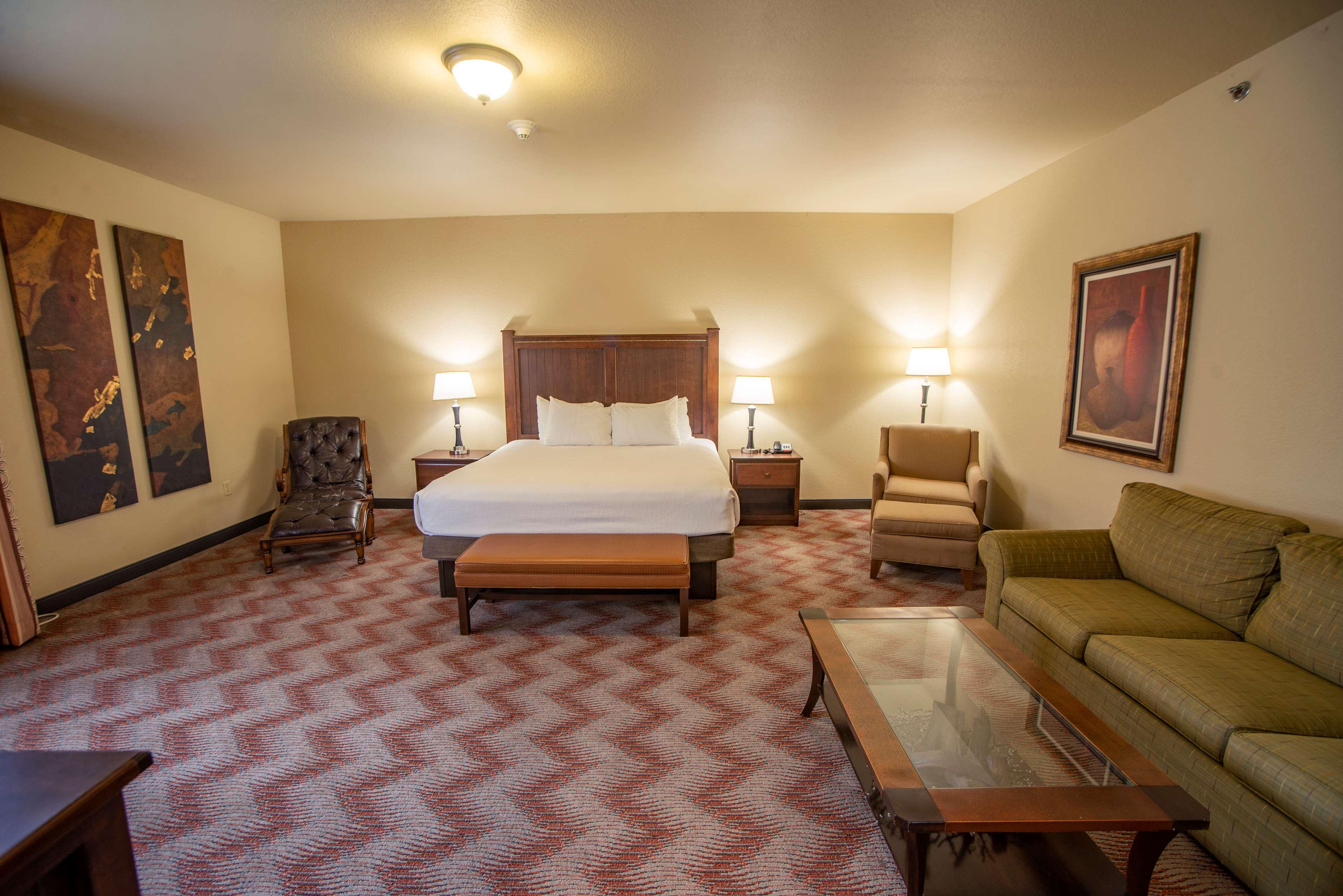 Best Western Plus Cimarron Hotel & Suites Стилуотер Экстерьер фото